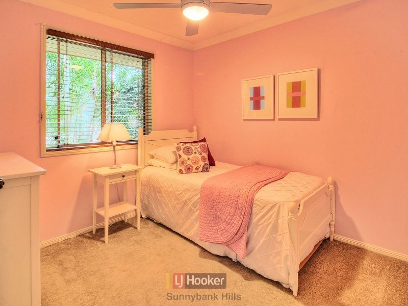 17 Stirling Street, Sunnybank Hills QLD 4109