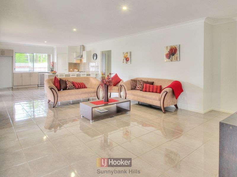 57 Aster Place, Calamvale QLD 4116