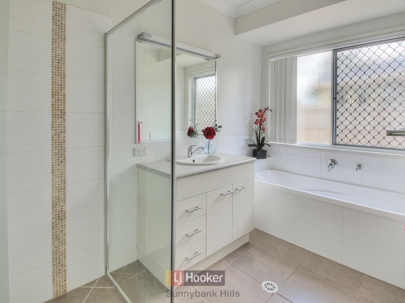 57 Aster Place, Calamvale QLD 4116