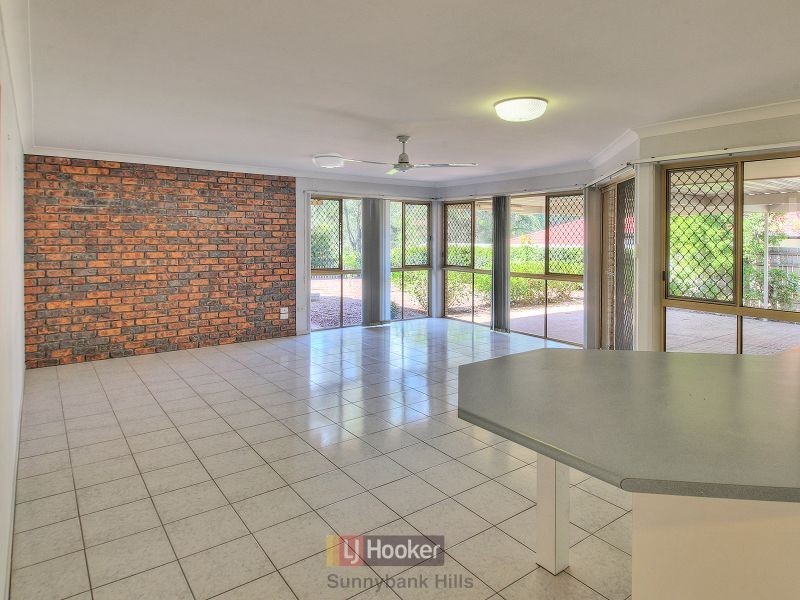 14 Bottletree Place, Calamvale QLD 4116