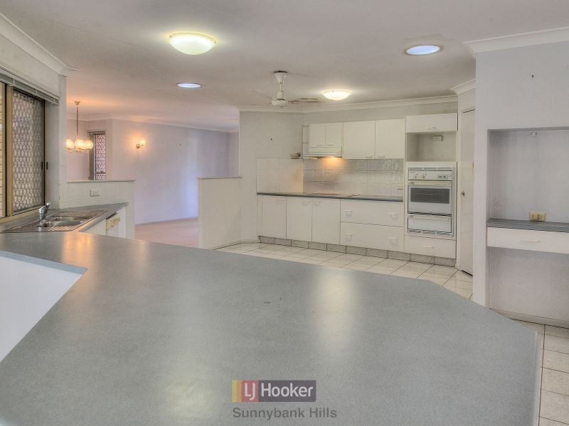 14 Bottletree Place, Calamvale QLD 4116