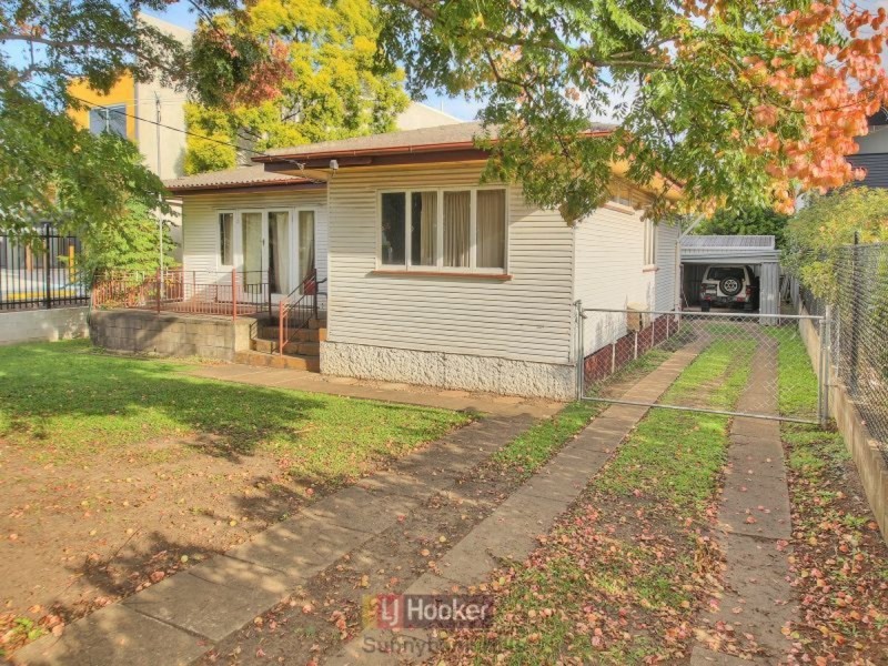 41 Weaver Street, Coopers Plains QLD 4108