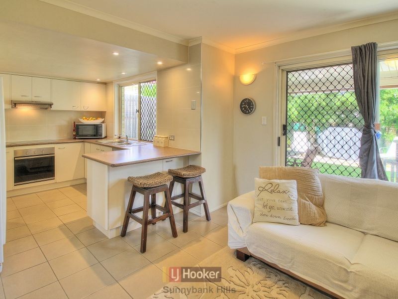 8/3 Hillview Street, Runcorn QLD 4113