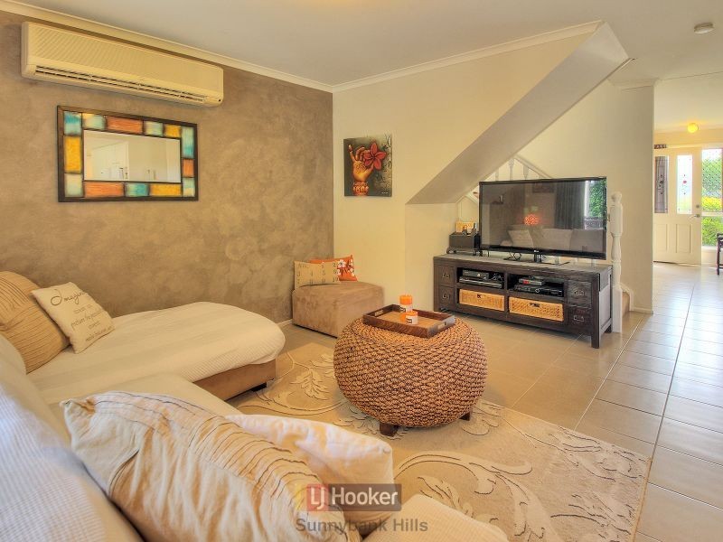 8/3 Hillview Street, Runcorn QLD 4113