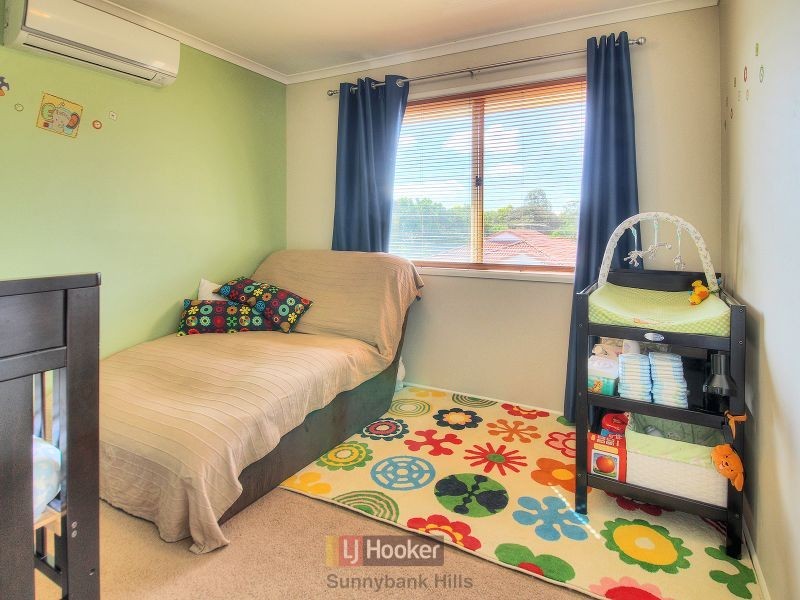 8/3 Hillview Street, Runcorn QLD 4113