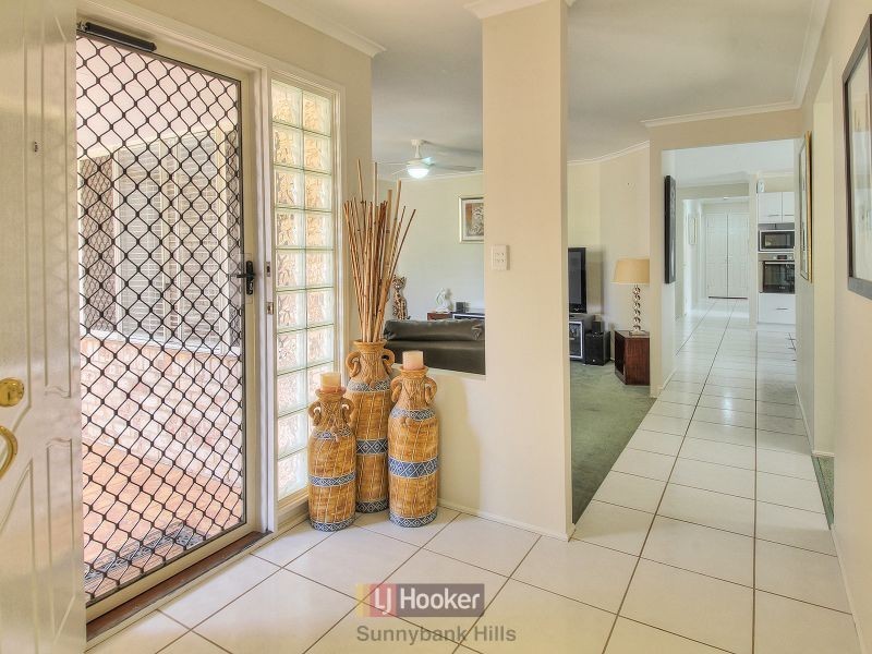 10 Bougainvillea Street, Calamvale QLD 4116