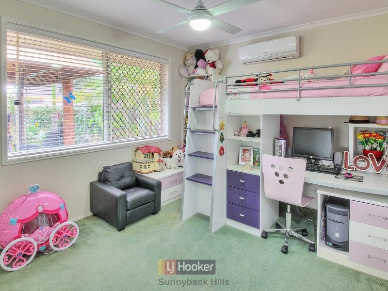 10 Bougainvillea Street, Calamvale QLD 4116