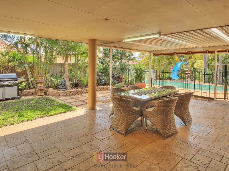 10 Bougainvillea Street, Calamvale QLD 4116