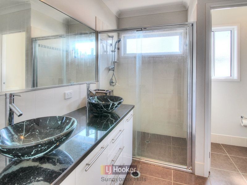 222 Benhiam Street, Calamvale QLD 4116