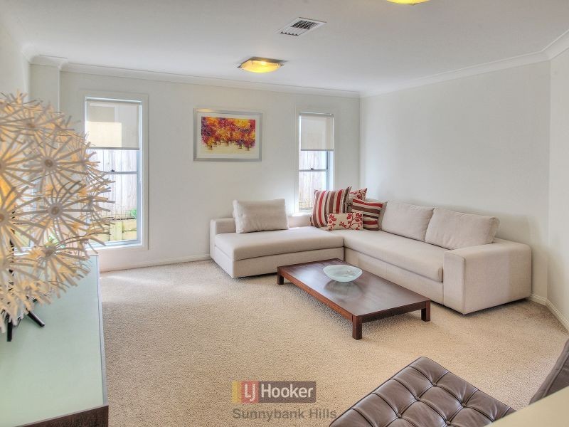 6 Lillydale Place, Calamvale QLD 4116