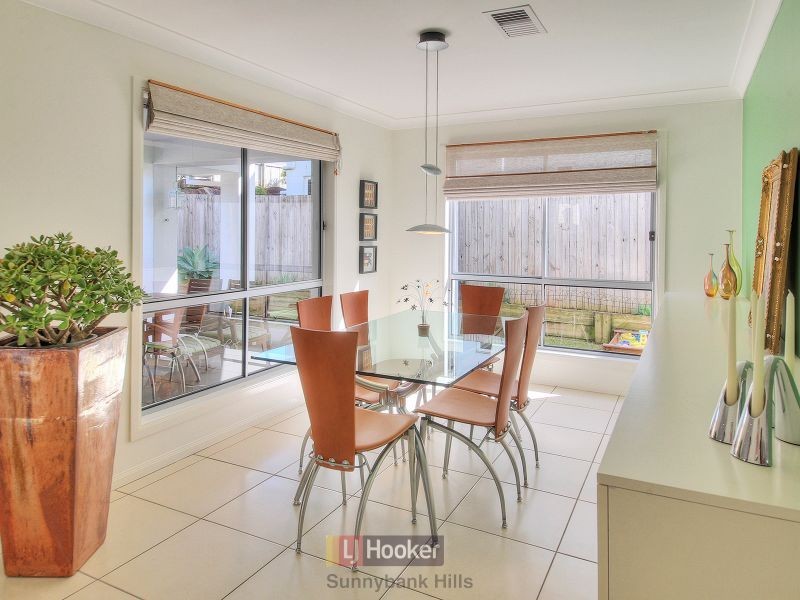 6 Lillydale Place, Calamvale QLD 4116