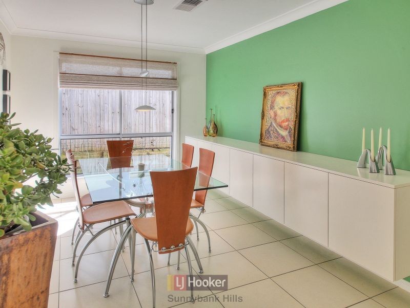 6 Lillydale Place, Calamvale QLD 4116