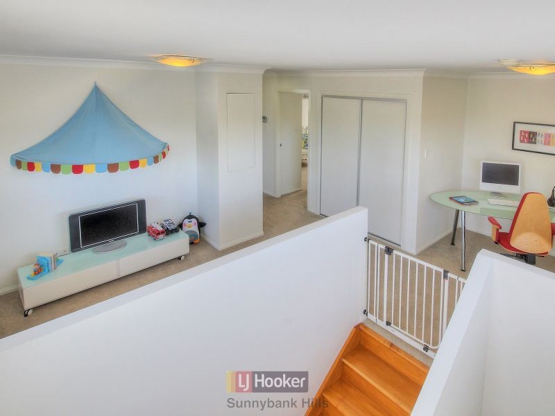 6 Lillydale Place, Calamvale QLD 4116