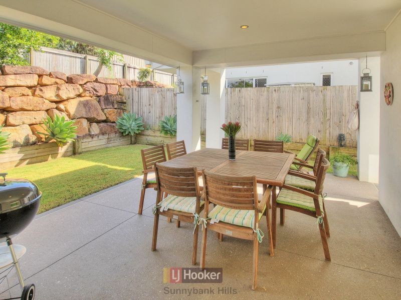 6 Lillydale Place, Calamvale QLD 4116