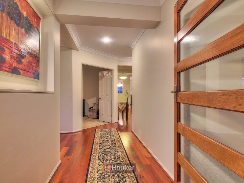 20 Azzure Street, Eight Mile Plains QLD 4113