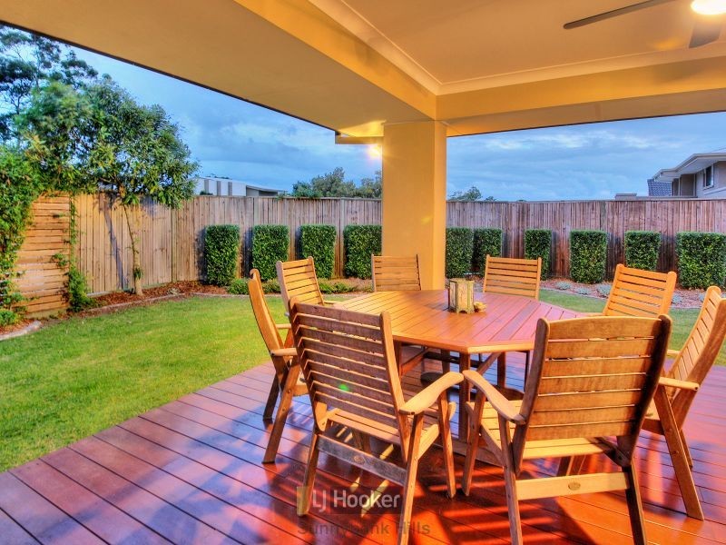 20 Azzure Street, Eight Mile Plains QLD 4113