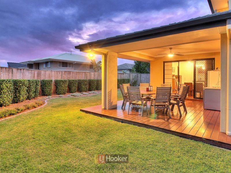 20 Azzure Street, Eight Mile Plains QLD 4113