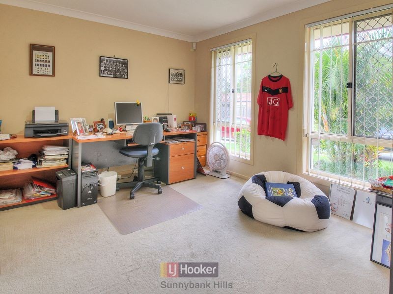 50 Tallowood Way, Sunnybank Hills QLD 4109