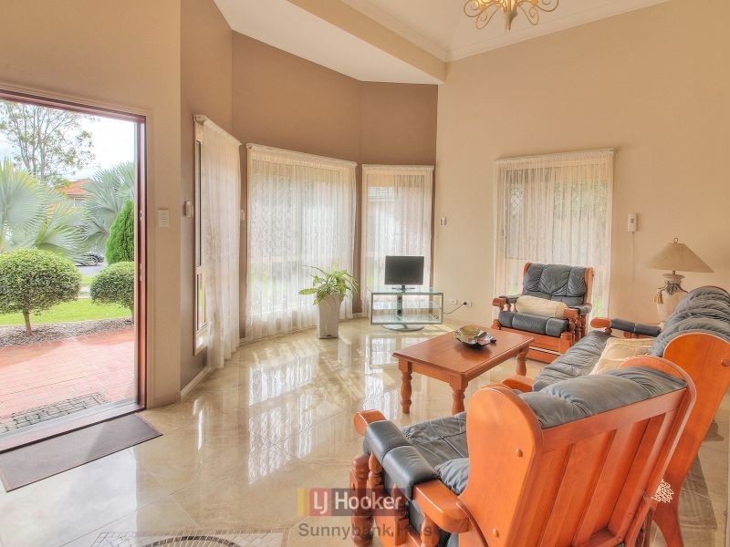 10 Tiberius Court, Parkinson QLD 4115