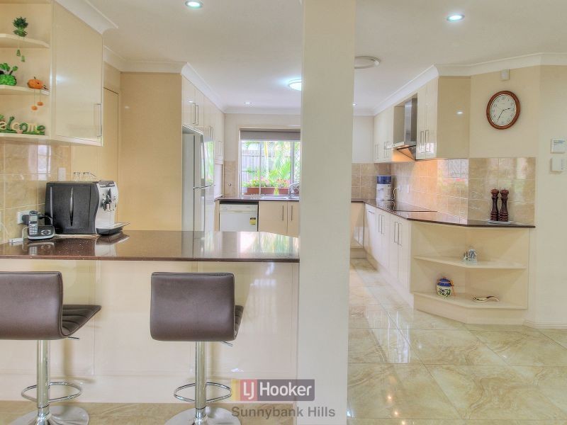 10 Tiberius Court, Parkinson QLD 4115