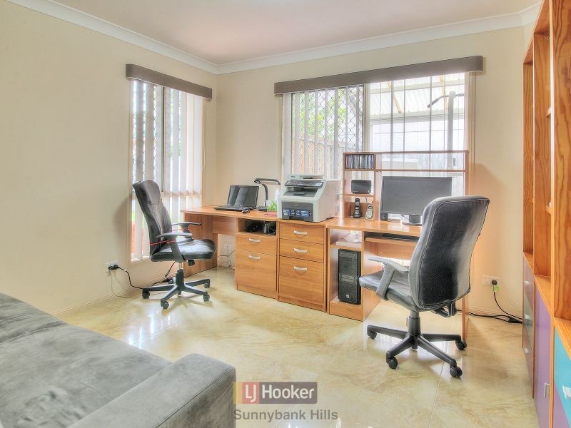 10 Tiberius Court, Parkinson QLD 4115