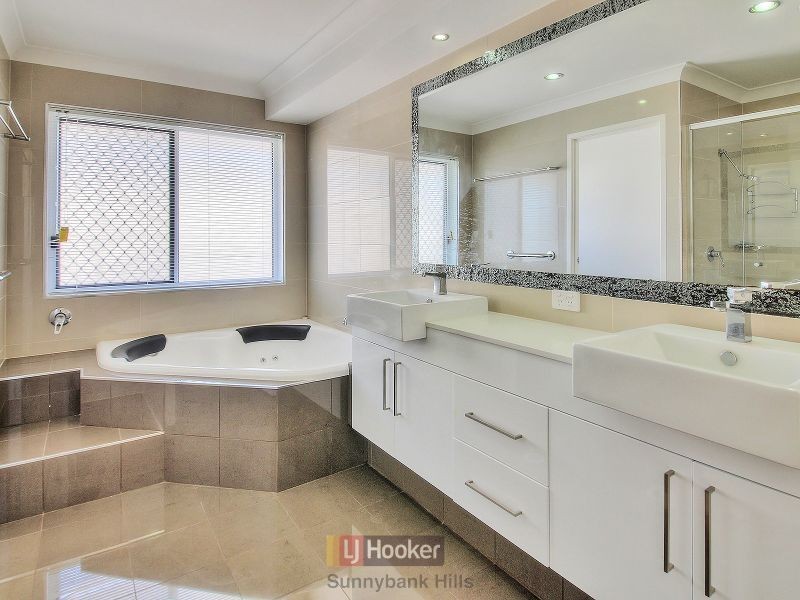 19 Settler Street, Eight Mile Plains QLD 4113