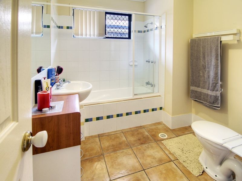 2/2a Alpita Street, Kuraby QLD 4112