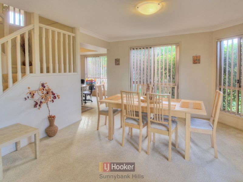36 Lichfield Place, Parkinson QLD 4115