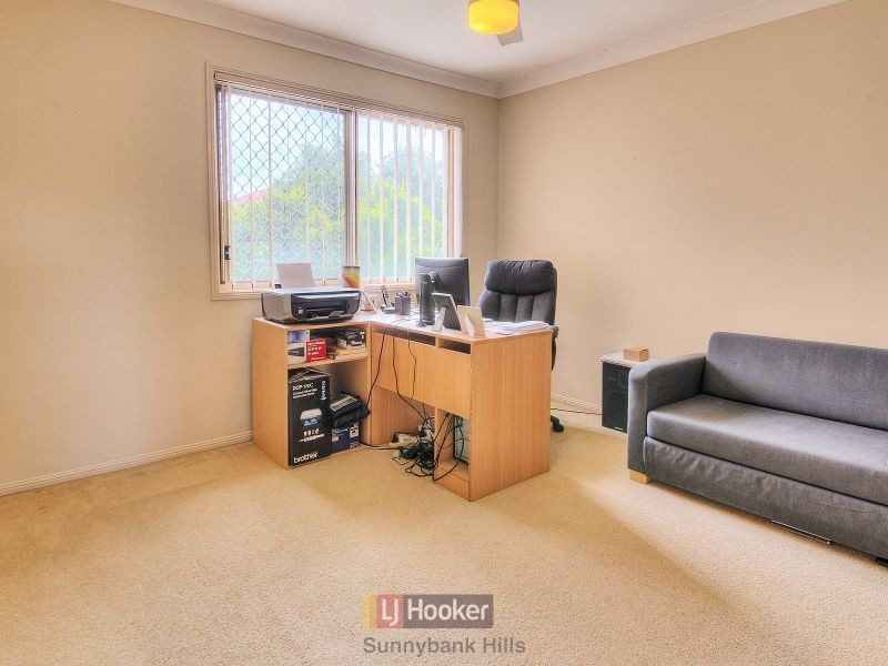 36 Lichfield Place, Parkinson QLD 4115