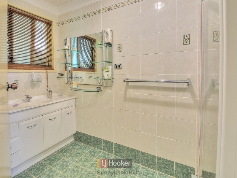 5 Basking Street, Runcorn QLD 4113