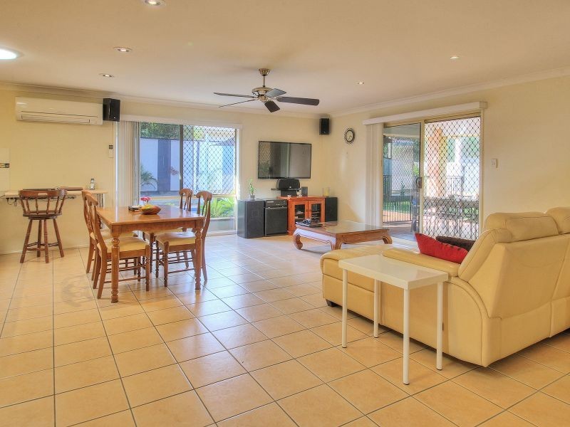 56 Gibraltar Circuit, Parkinson QLD 4115