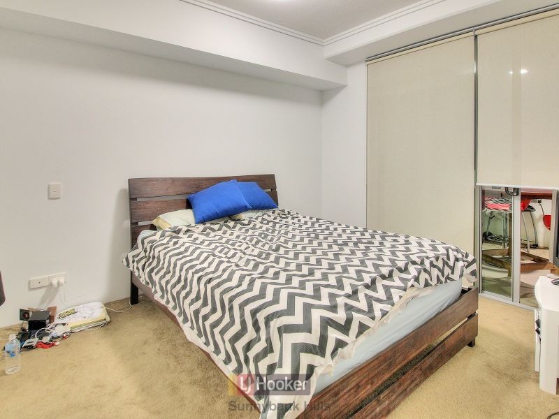 209/20 Egmont Street, Sherwood QLD 4075