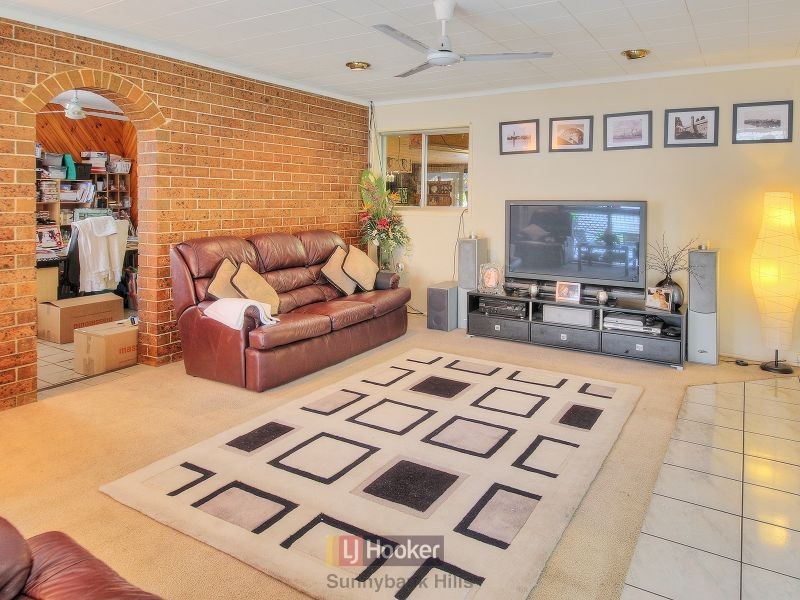 25 Ballater Street, Sunnybank Hills QLD 4109