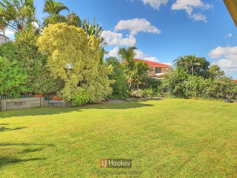 52 Honeysuckle Way, Calamvale QLD 4116