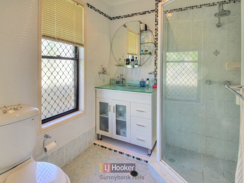 63 Rubicon Crescent, Kuraby QLD 4112