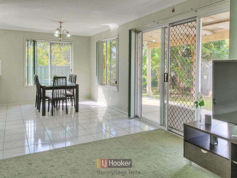 2 Eucalyptus Crescent, Runcorn QLD 4113