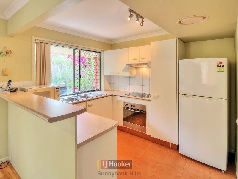 1/6 Samanthas Way, Slacks Creek QLD 4127