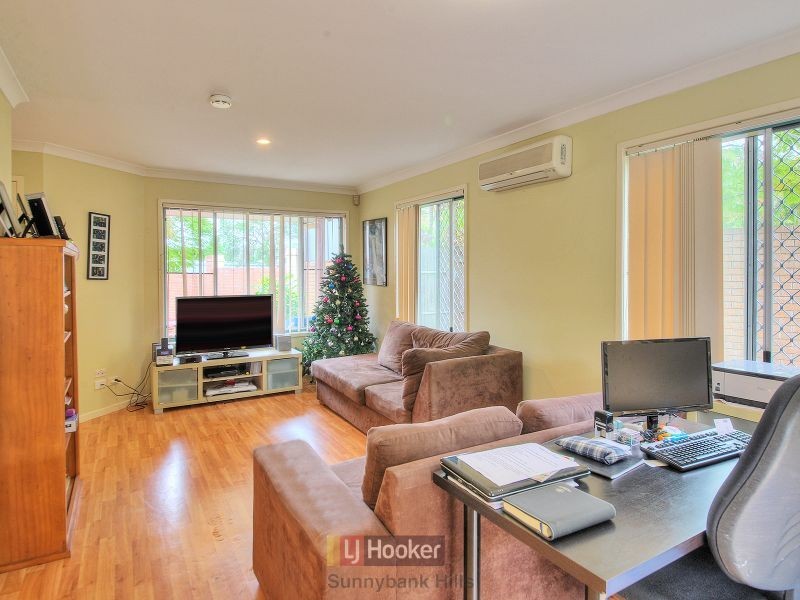 1/6 Samanthas Way, Slacks Creek QLD 4127