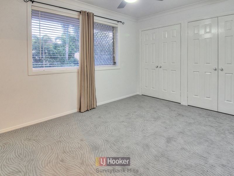 4 Karka Close, Eight Mile Plains QLD 4113