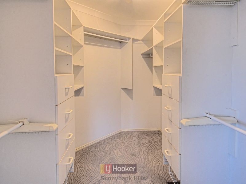 4 Karka Close, Eight Mile Plains QLD 4113