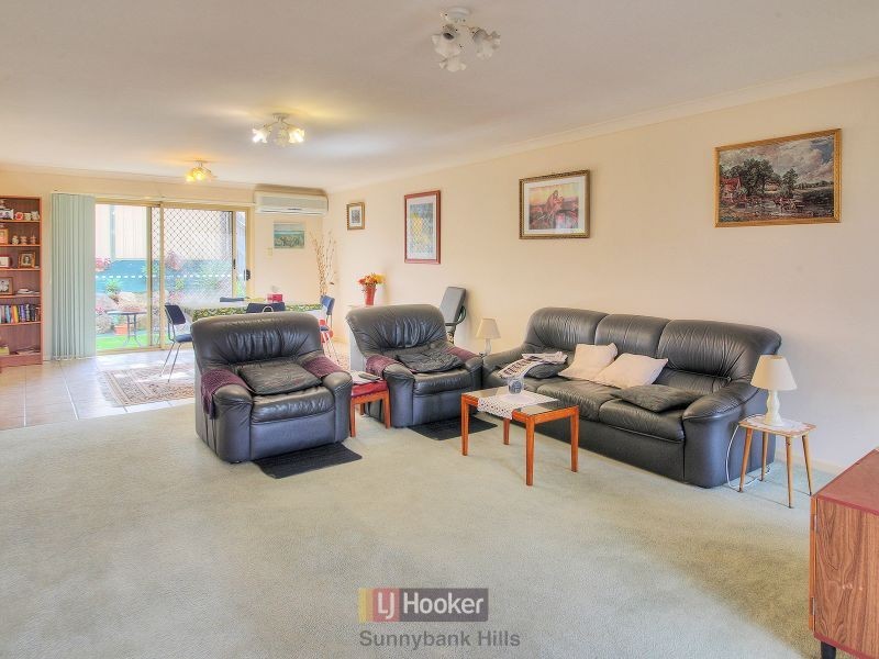 10/2 Corella Place, Runcorn QLD 4113
