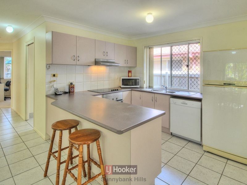 25 Benbek Circuit, Sunnybank Hills QLD 4109