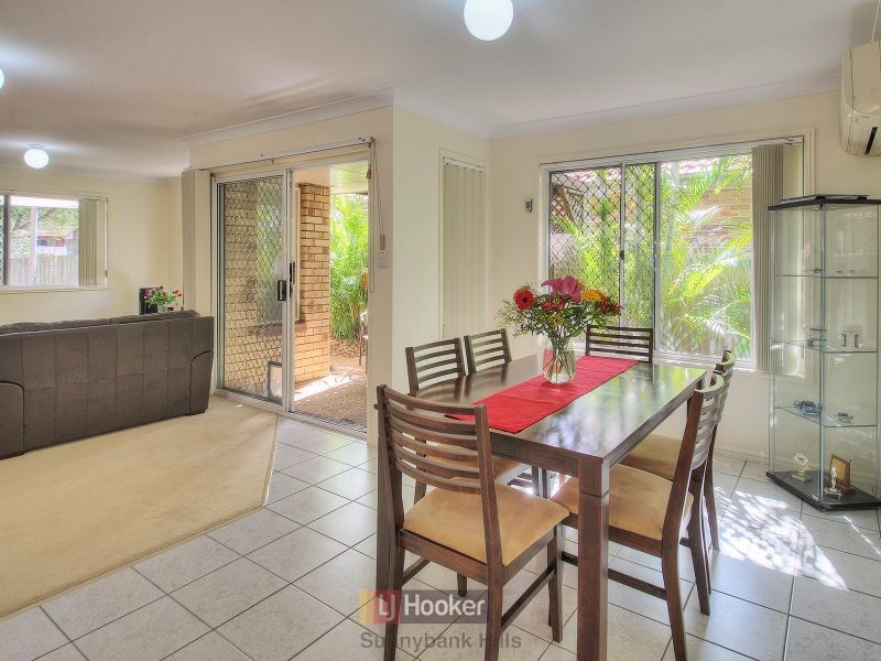 25 Benbek Circuit, Sunnybank Hills QLD 4109