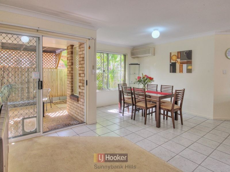 25 Benbek Circuit, Sunnybank Hills QLD 4109