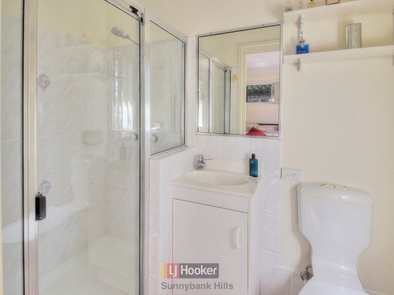 25 Benbek Circuit, Sunnybank Hills QLD 4109