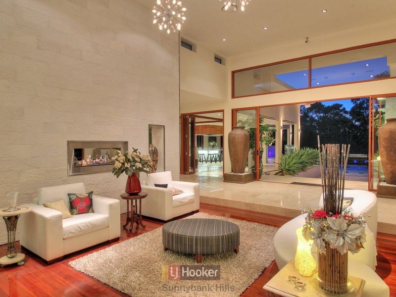 143 Bleasby Road, Eight Mile Plains QLD 4113