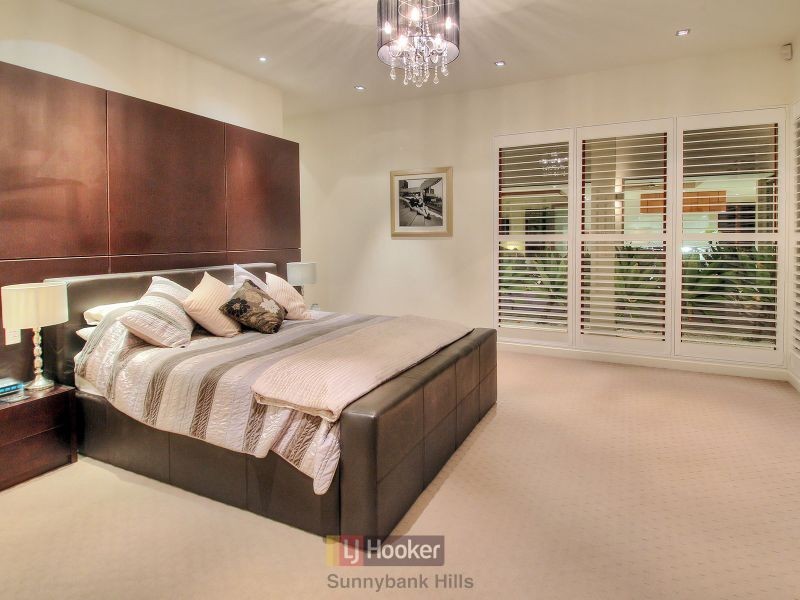 143 Bleasby Road, Eight Mile Plains QLD 4113