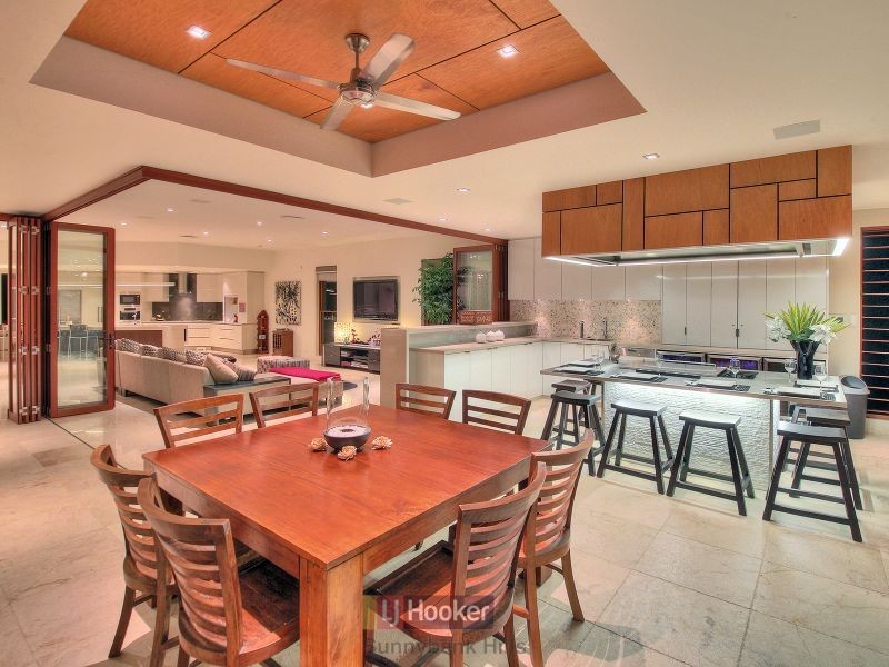 143 Bleasby Road, Eight Mile Plains QLD 4113