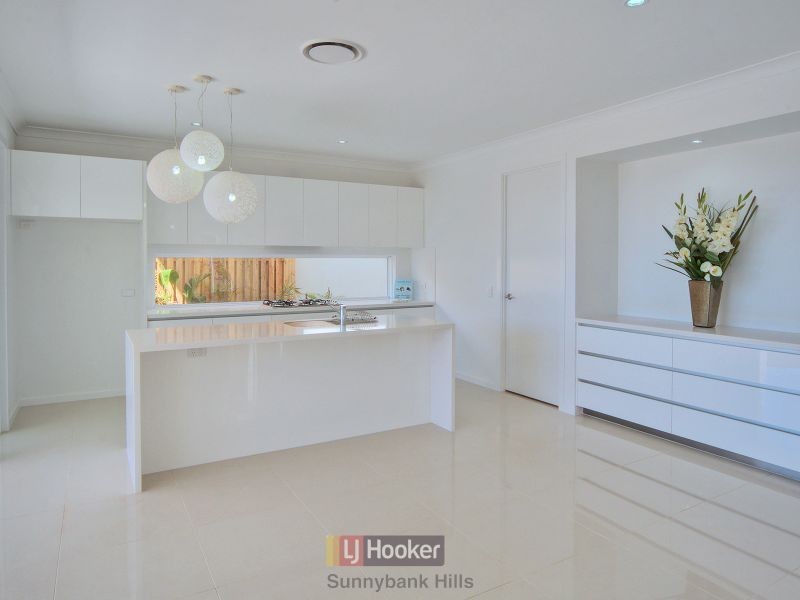 86 Skyview Avenue, Rochedale QLD 4123