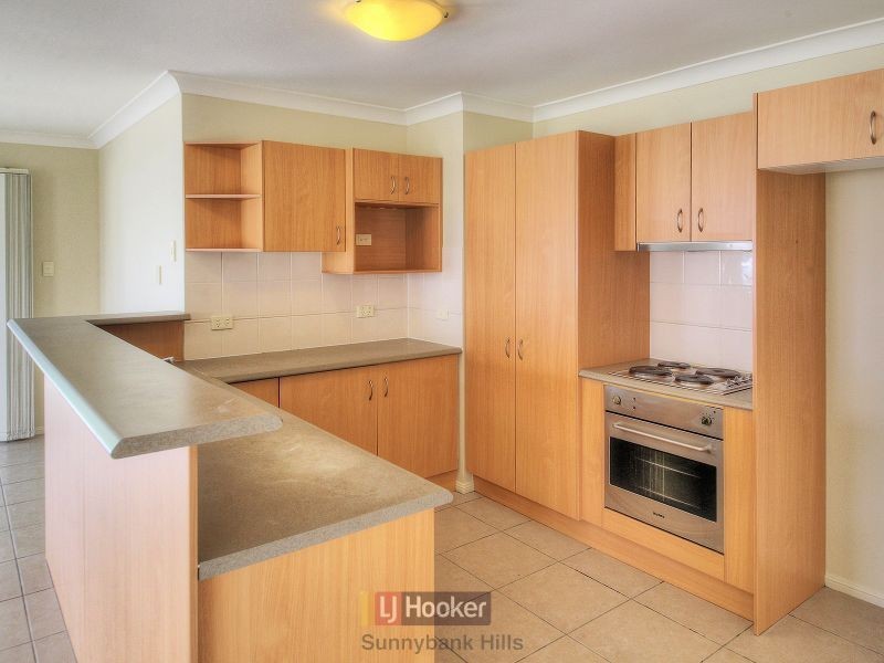 13 Toona Place, Calamvale QLD 4116